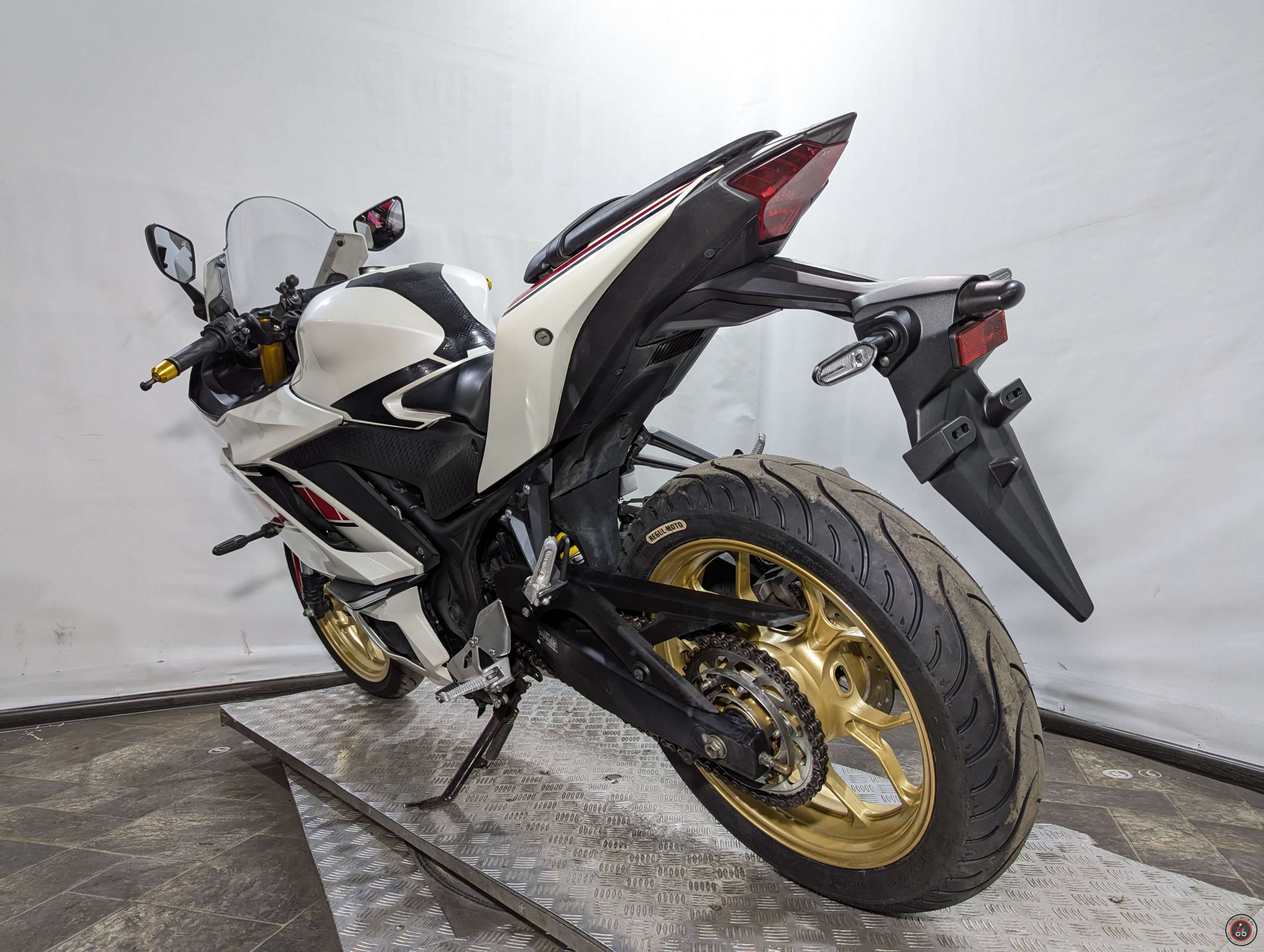 Мотоцикл Yamaha YZF-R3 RH21J 2021г. - Пробег: 25820 км