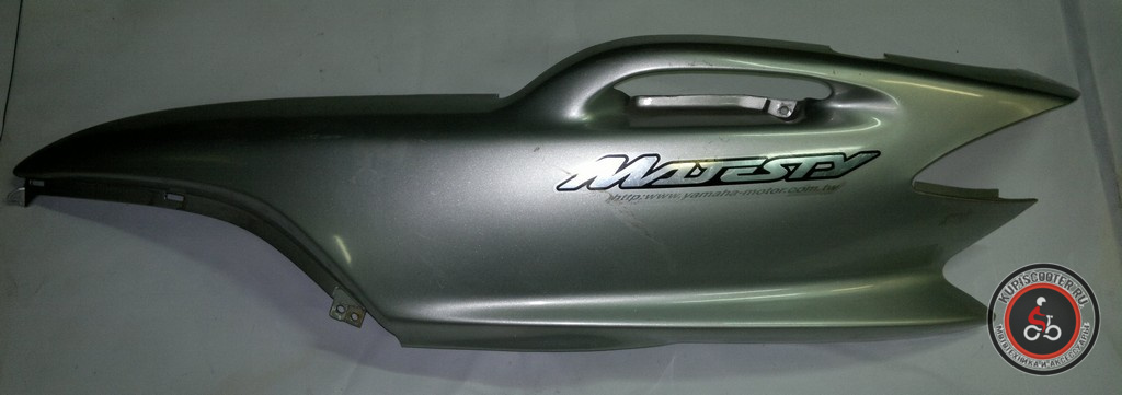 Обтекатель боковой(задний,левый) Yamaha Majesty 125   Б/У