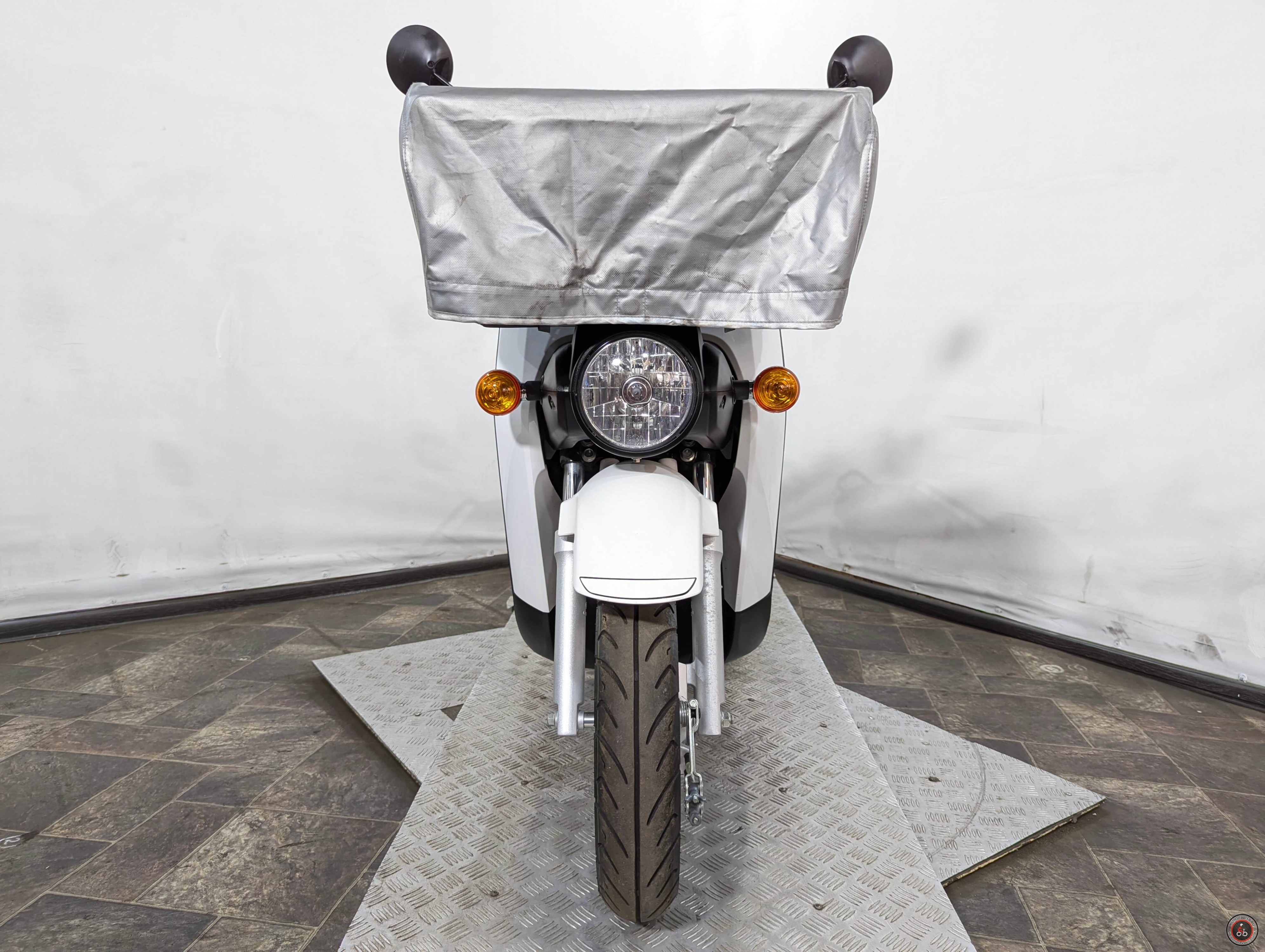 Скутер Honda Benly 110 PGM-FI JA09 - Количество цилиндров: 1