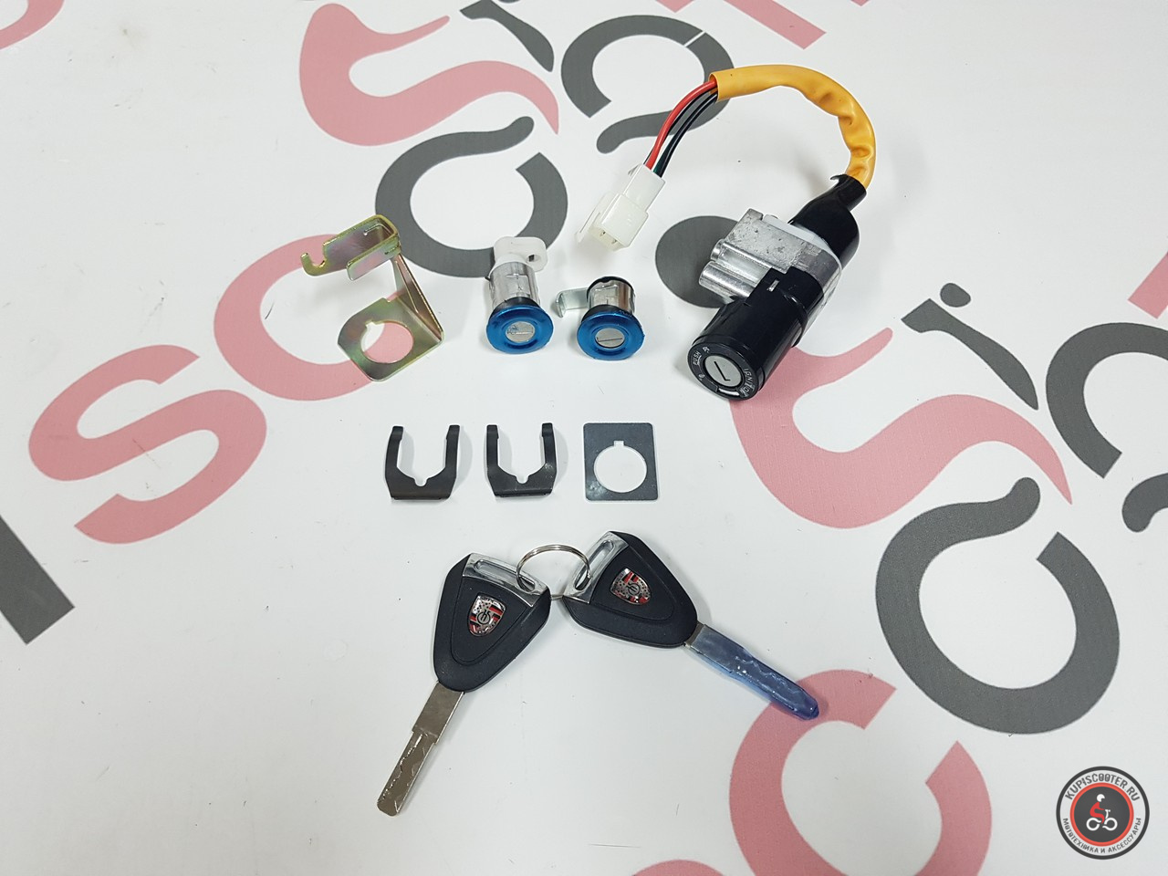 Комплект замков зажигания Honda Dio AF18 (1 фишка, 4 контакта) CN