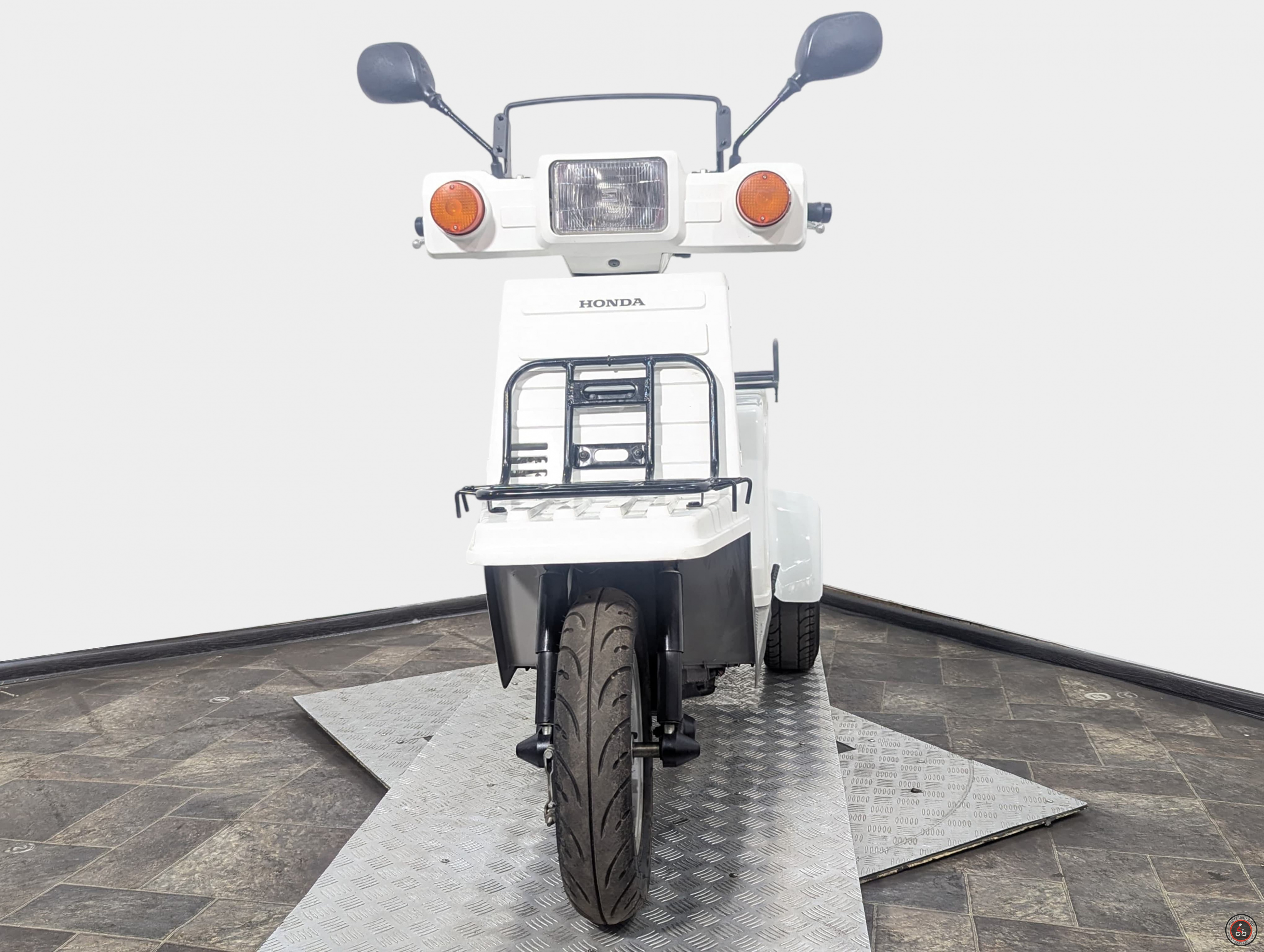 Скутер Honda Gyro X PGM-FI TD02 - Мощность: 4,6 лс при 7500 об/мин