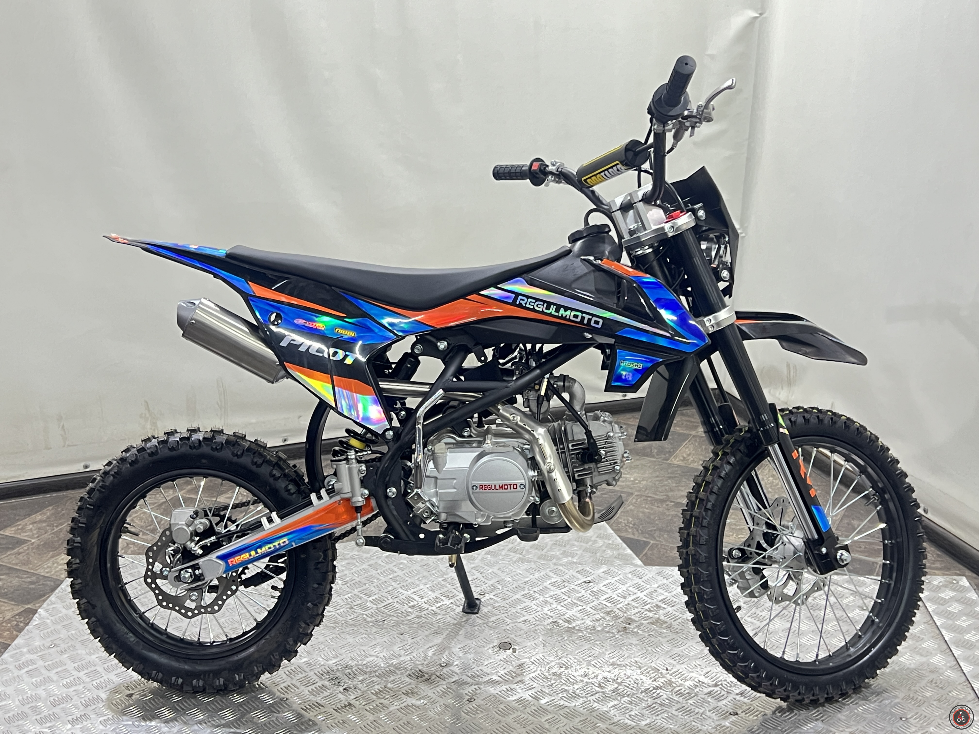 Питбайк Regulmoto PILOT EM 17/14 - Количество цилиндров: : 1-цилиндровый