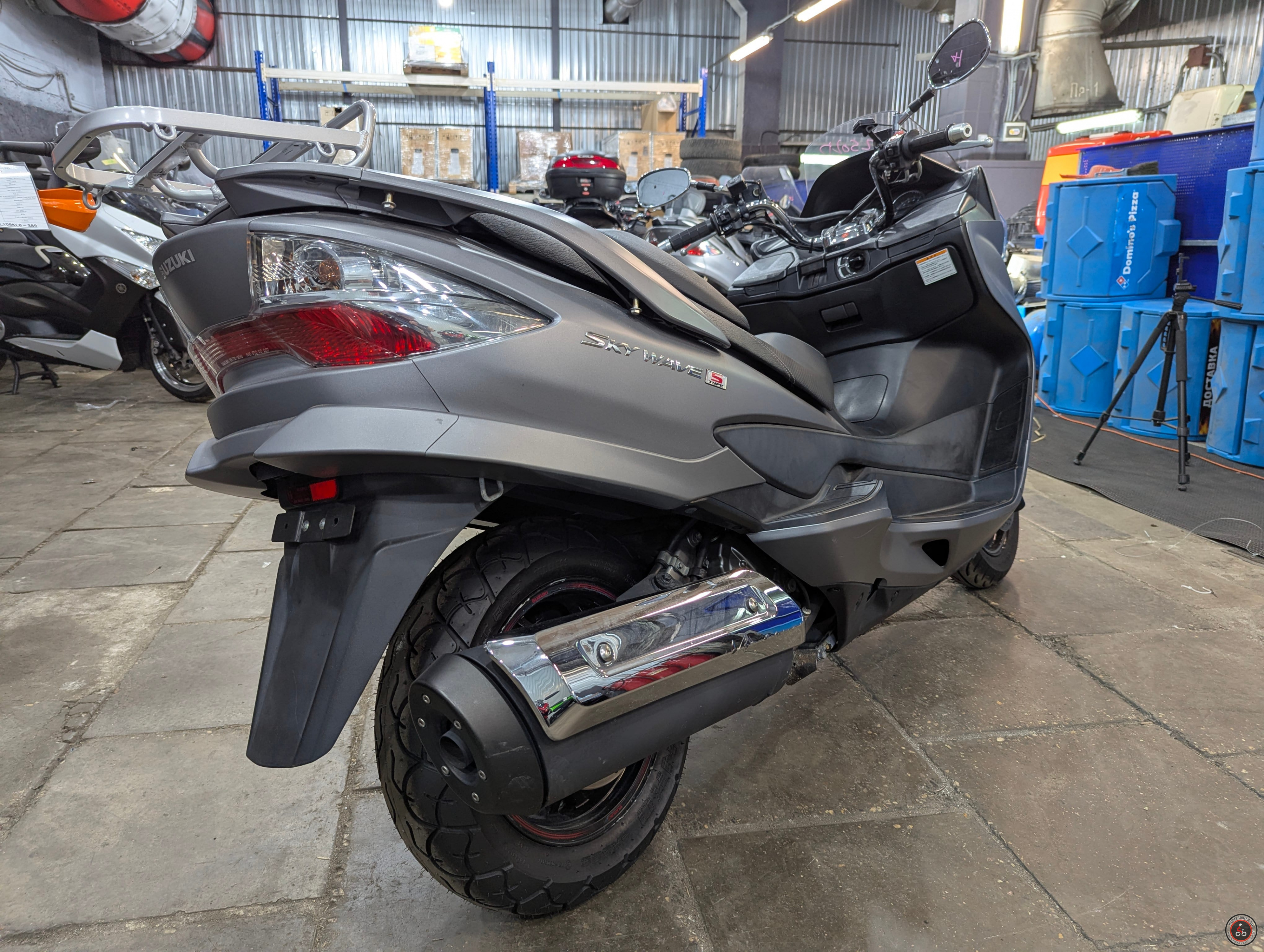 Скутер Suzuki Skywave 400 ABS CK45A 2014 г. в. - Объем двигателя: 400