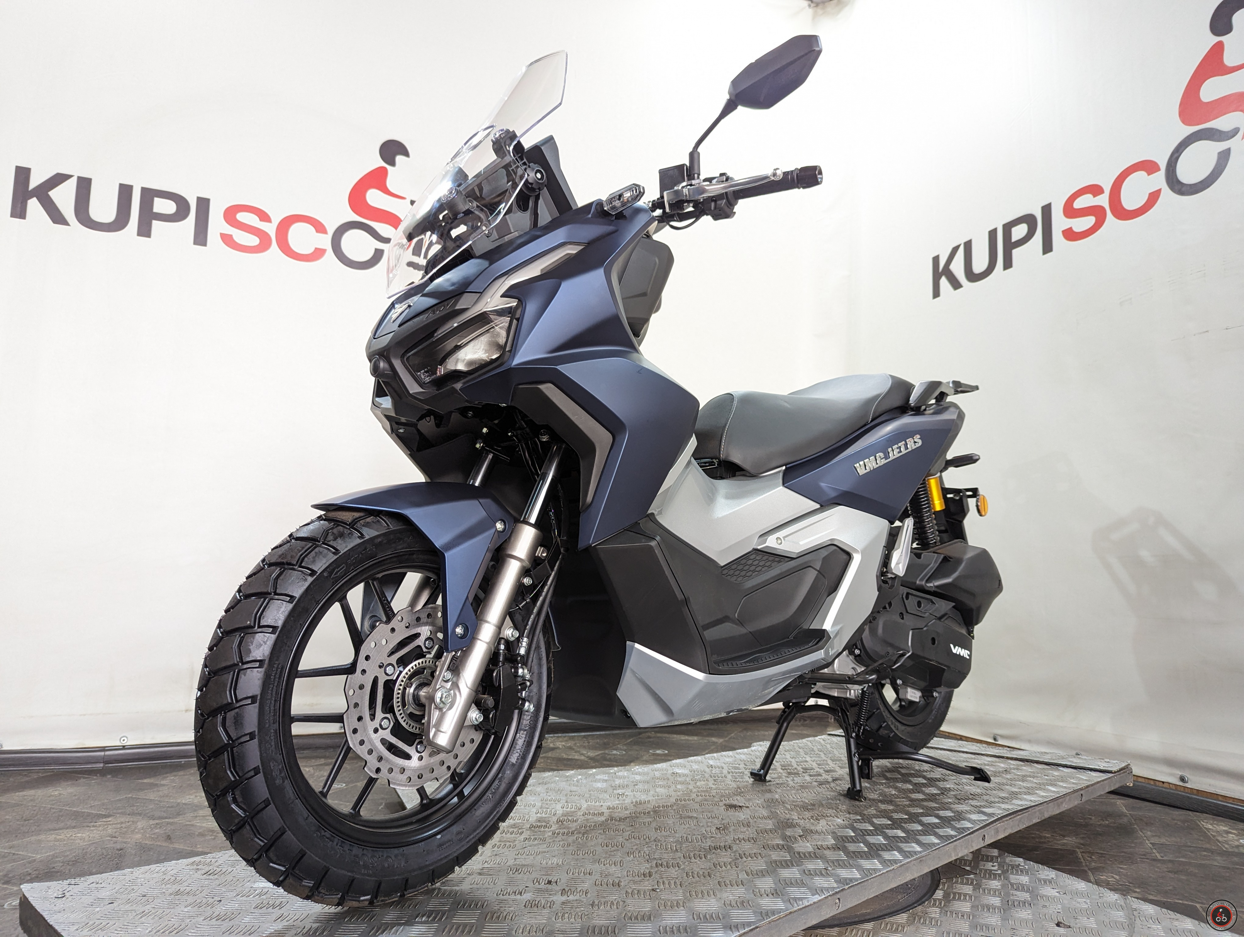 Скутер VMC JET RS 180 ADV Синий матовый