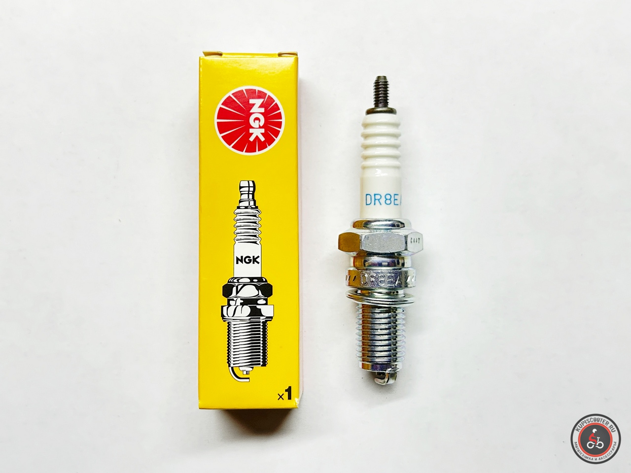 Свеча зажигания NGK 7162 DR8EA