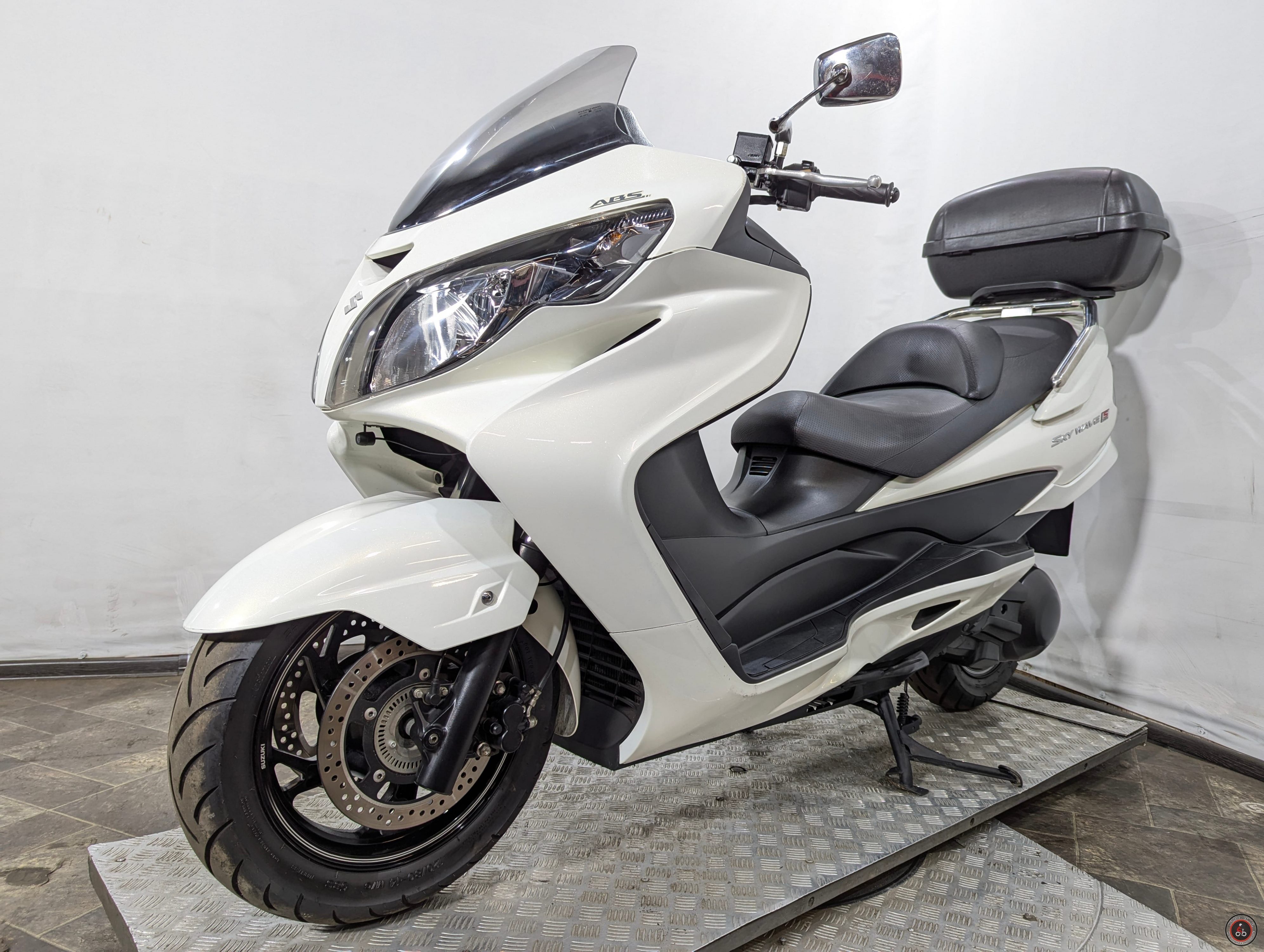 Скутер Suzuki Skywave 400 CK45A ABS 2014г.
