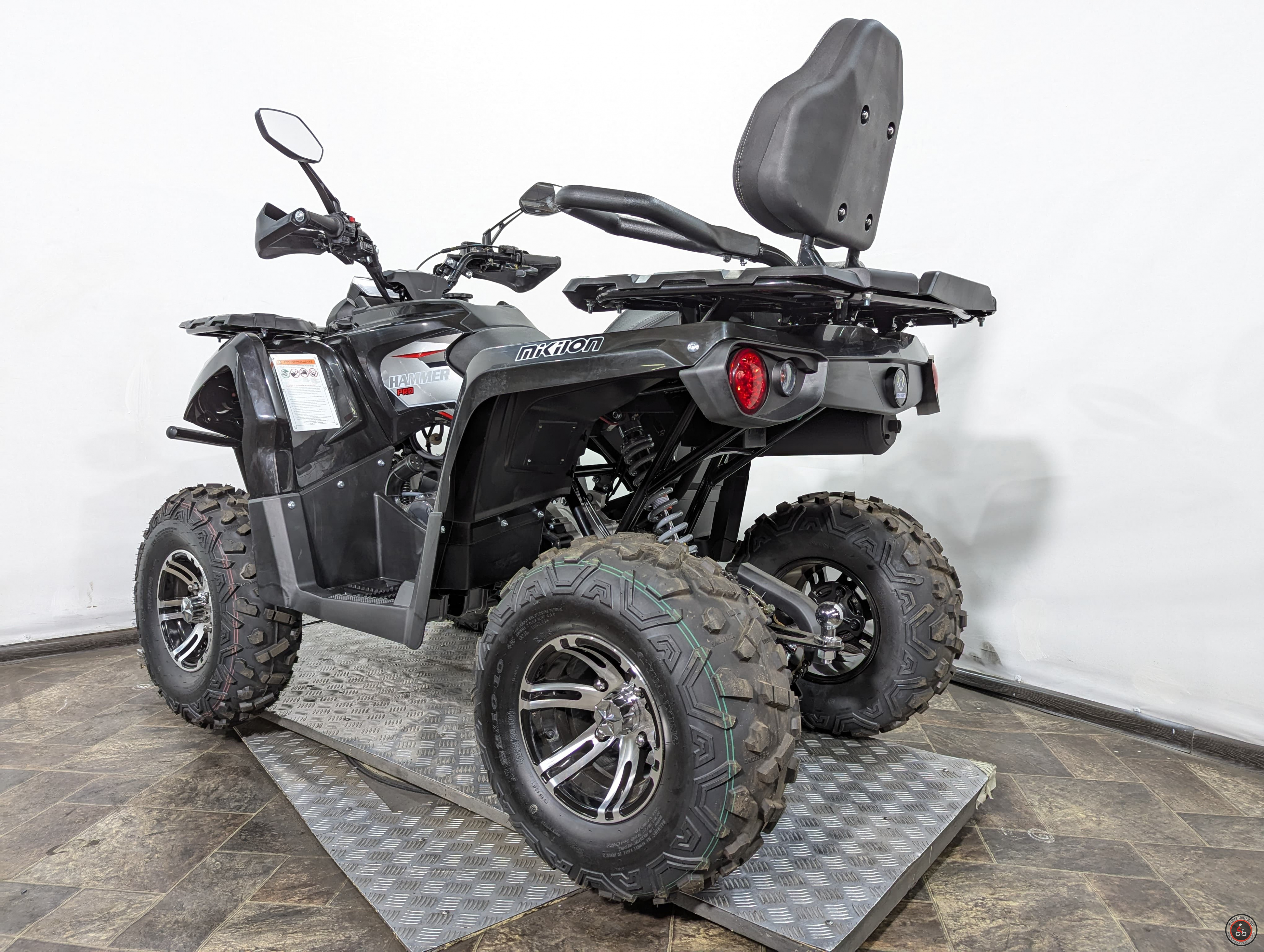Квадроцикл Regulmoto ATV220 Lux Long Черный - Объем двигателя: 200