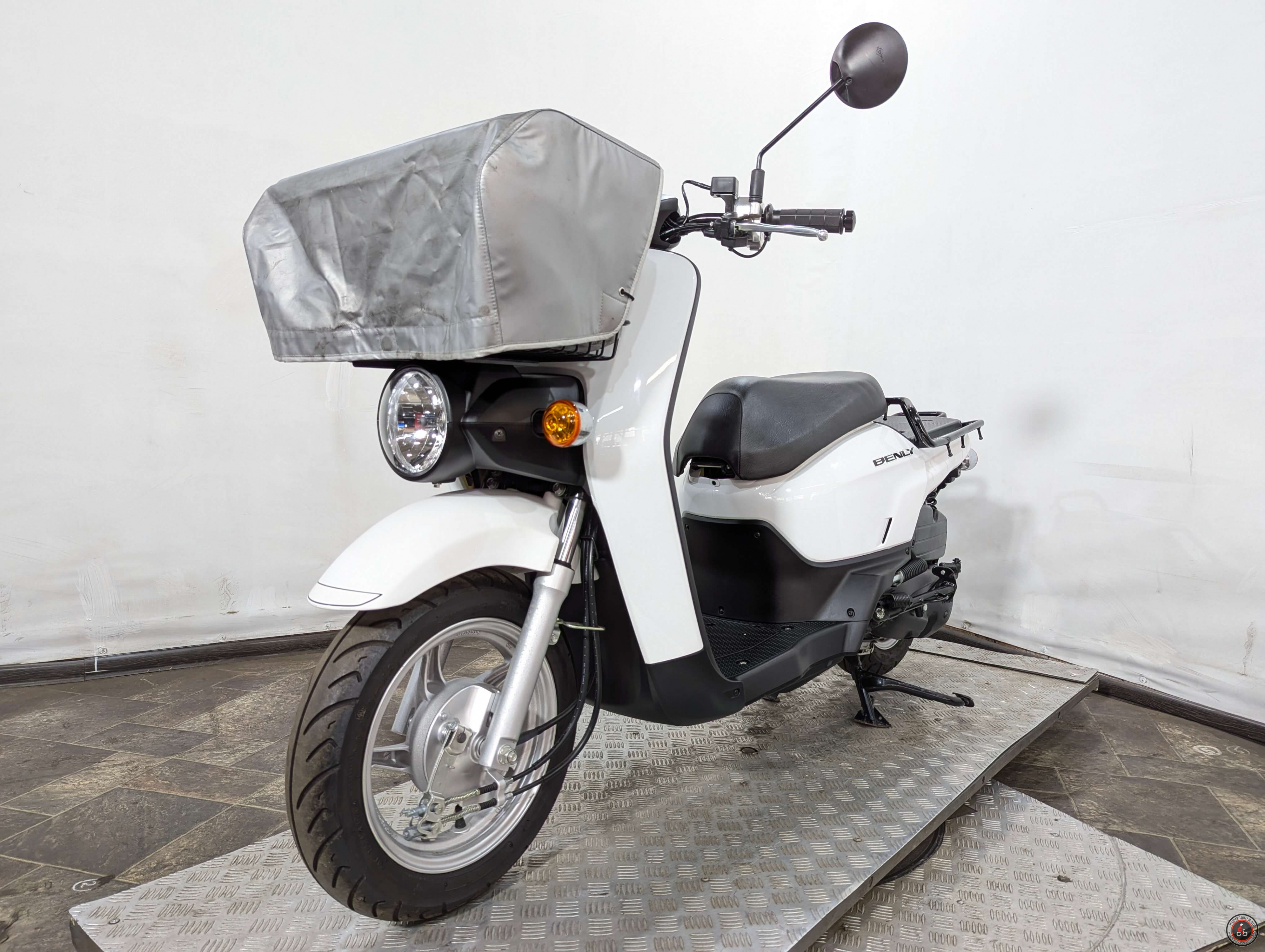 Скутер Honda Benly 110 PGM-FI JA09