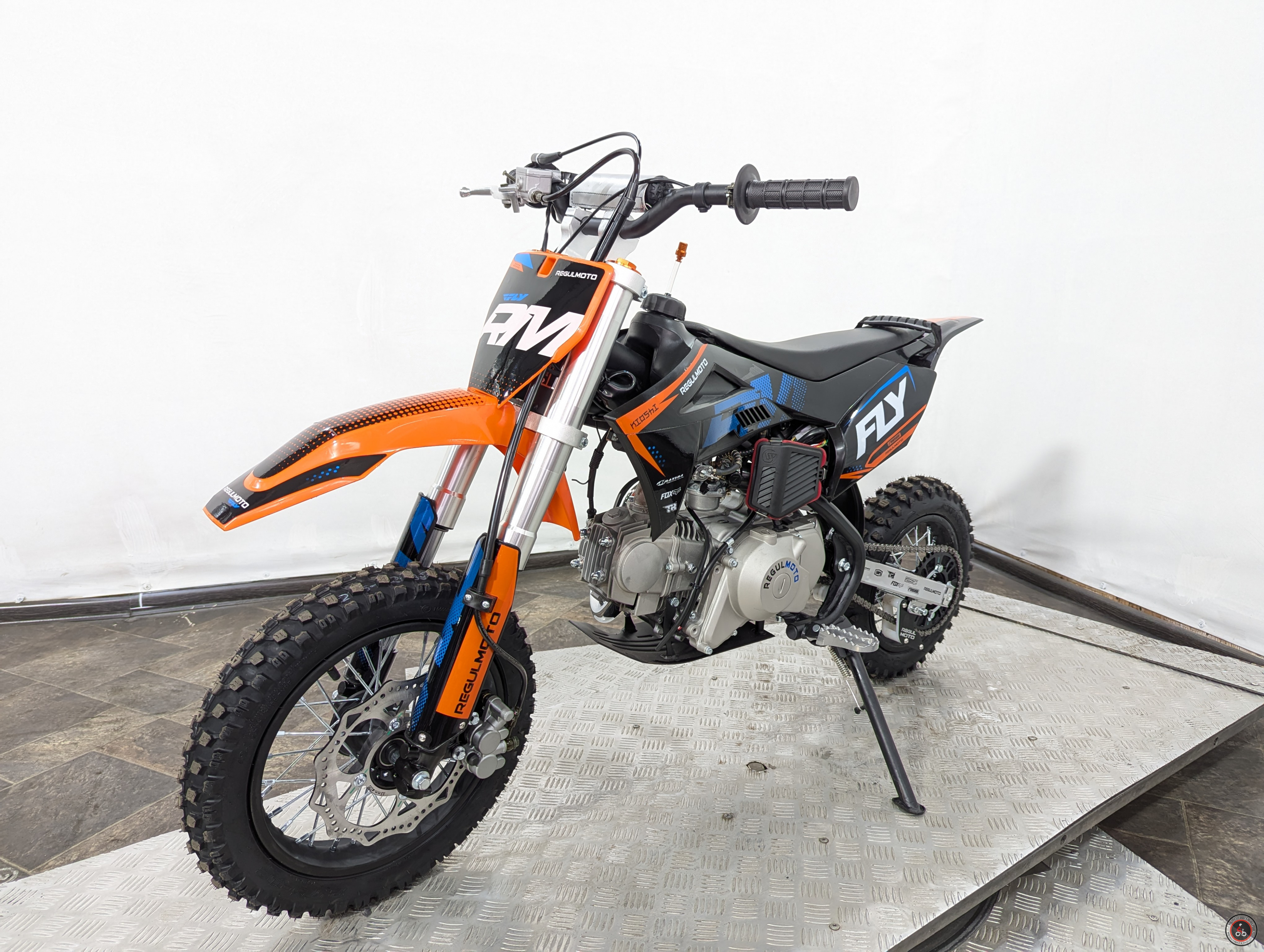 Питбайк Regulmoto FLY 12/10 - Максимальная скорость: 40 км/ч