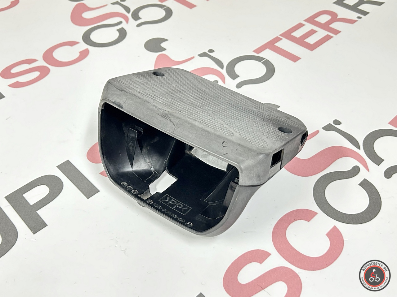 Корпус передней фары Yamaha Gear UA06J  Б/У
