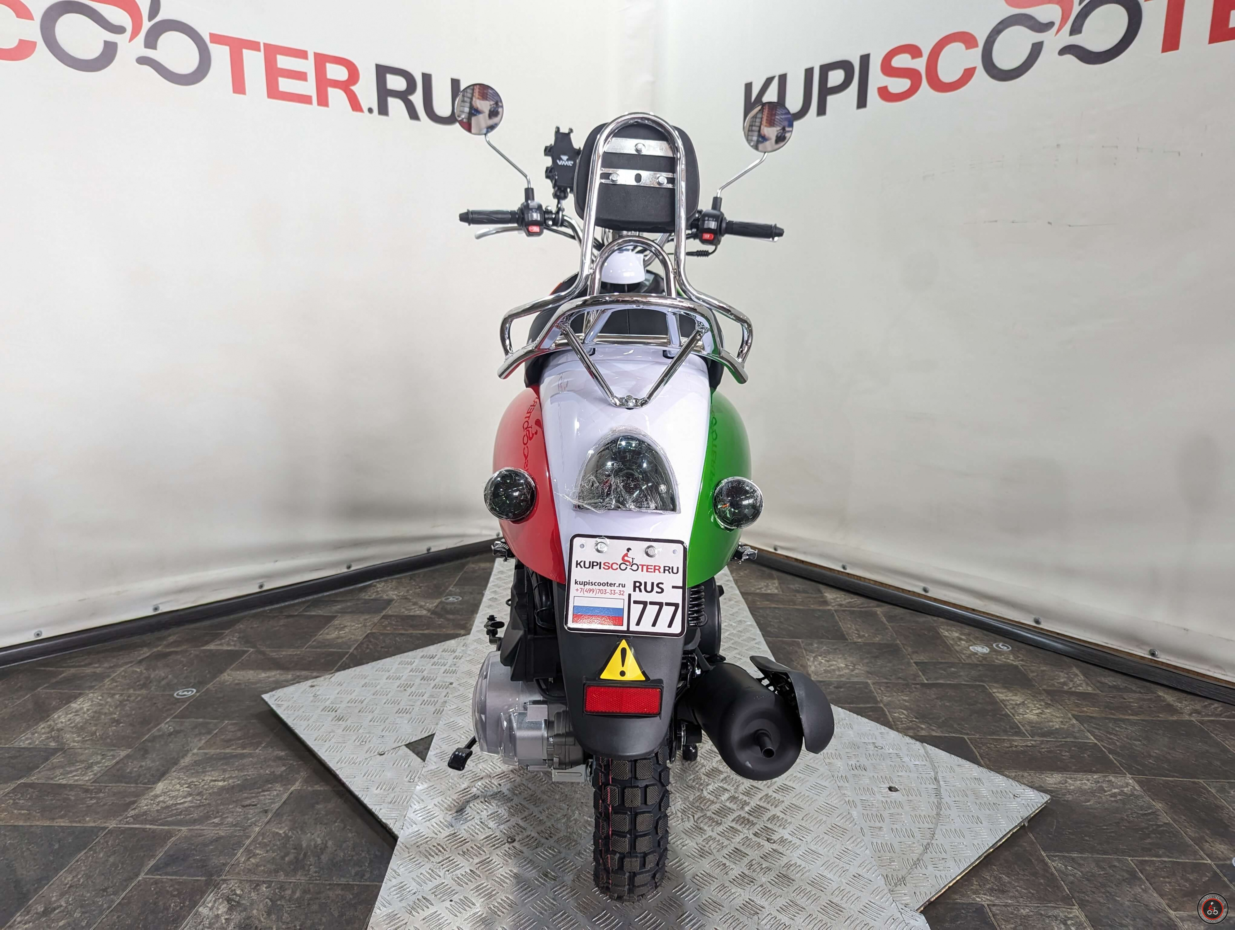 Скутер VMC (Vento) Retro (49/150cc) Италия (БЕЗ КОФРА) - Максимальная скорость: 100 км/ч.