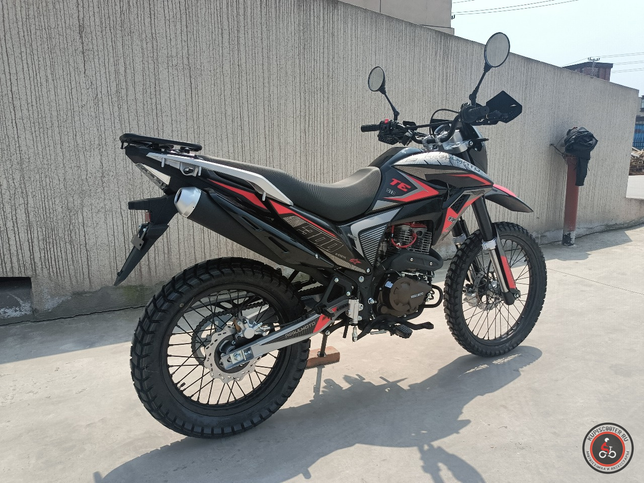 Мотоцикл Regulmoto TE (Tour Enduro) 300, 6 скоростей (Черный/оранжевый) - Мощность: 27 л.с.