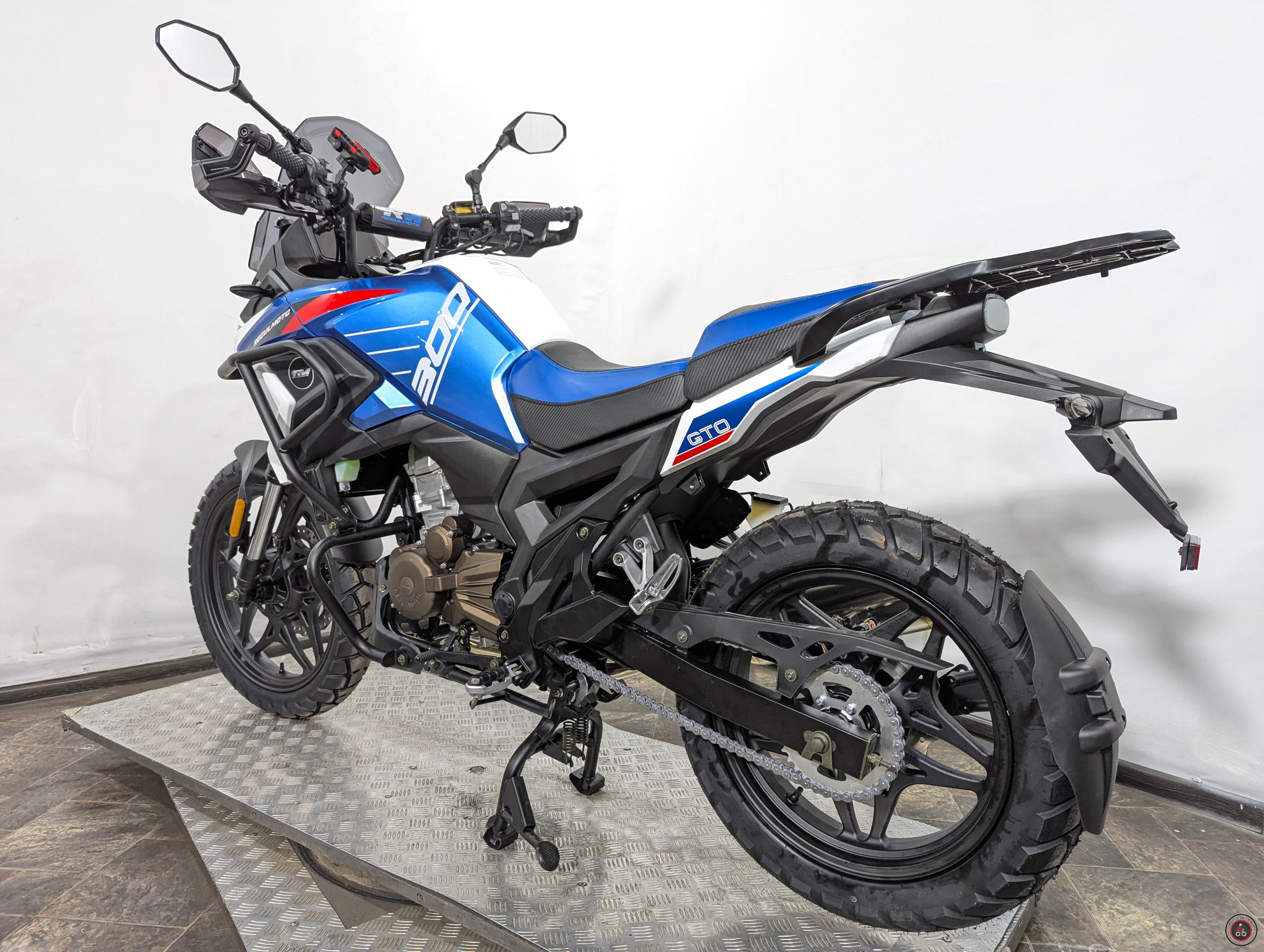Мотоцикл Regulmoto GTO 300 NB - Емкость топливного бака: 16 л.