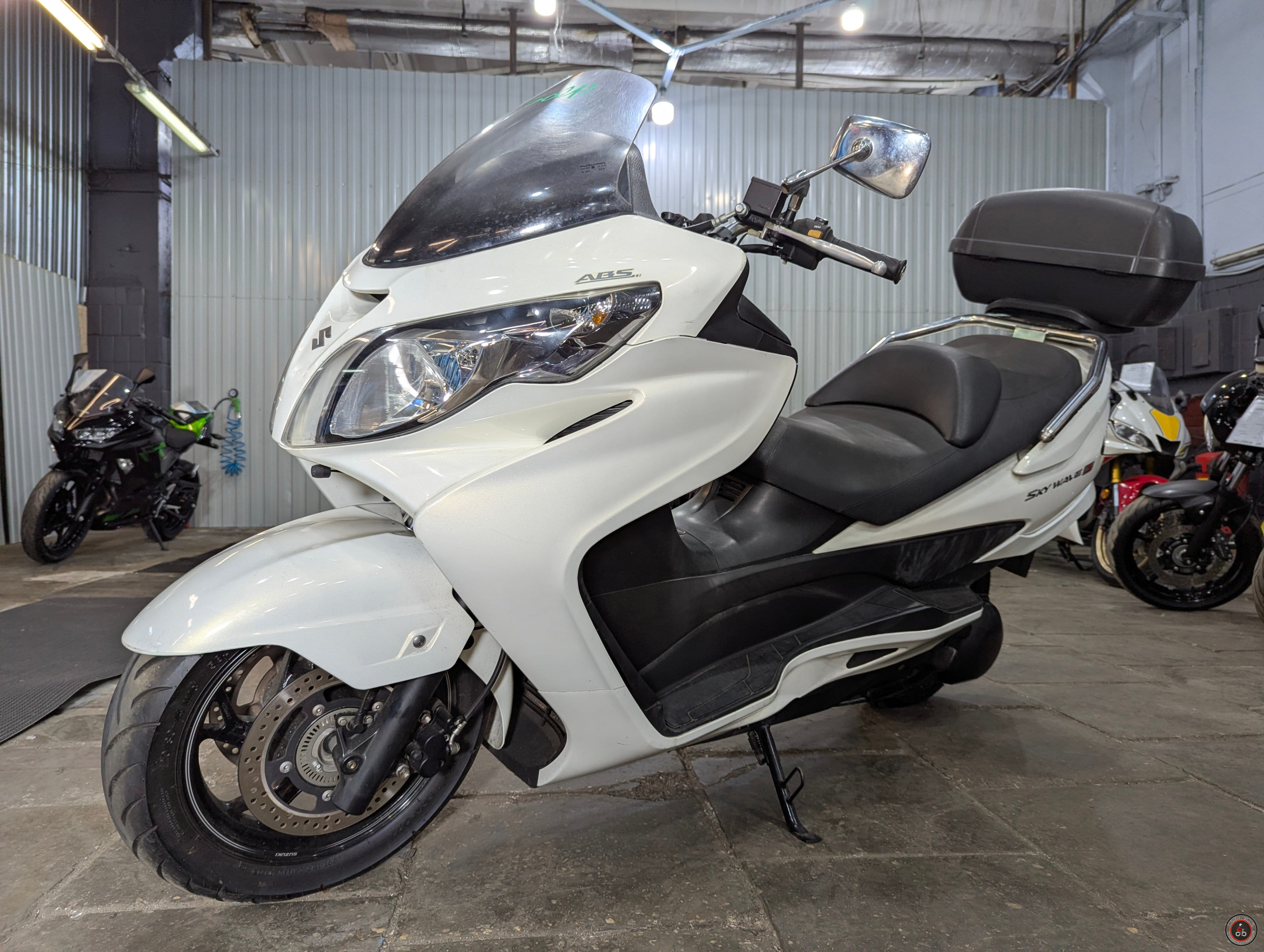 Скутер Suzuki Skywave 400 ABS CK45A 2014 г. в.