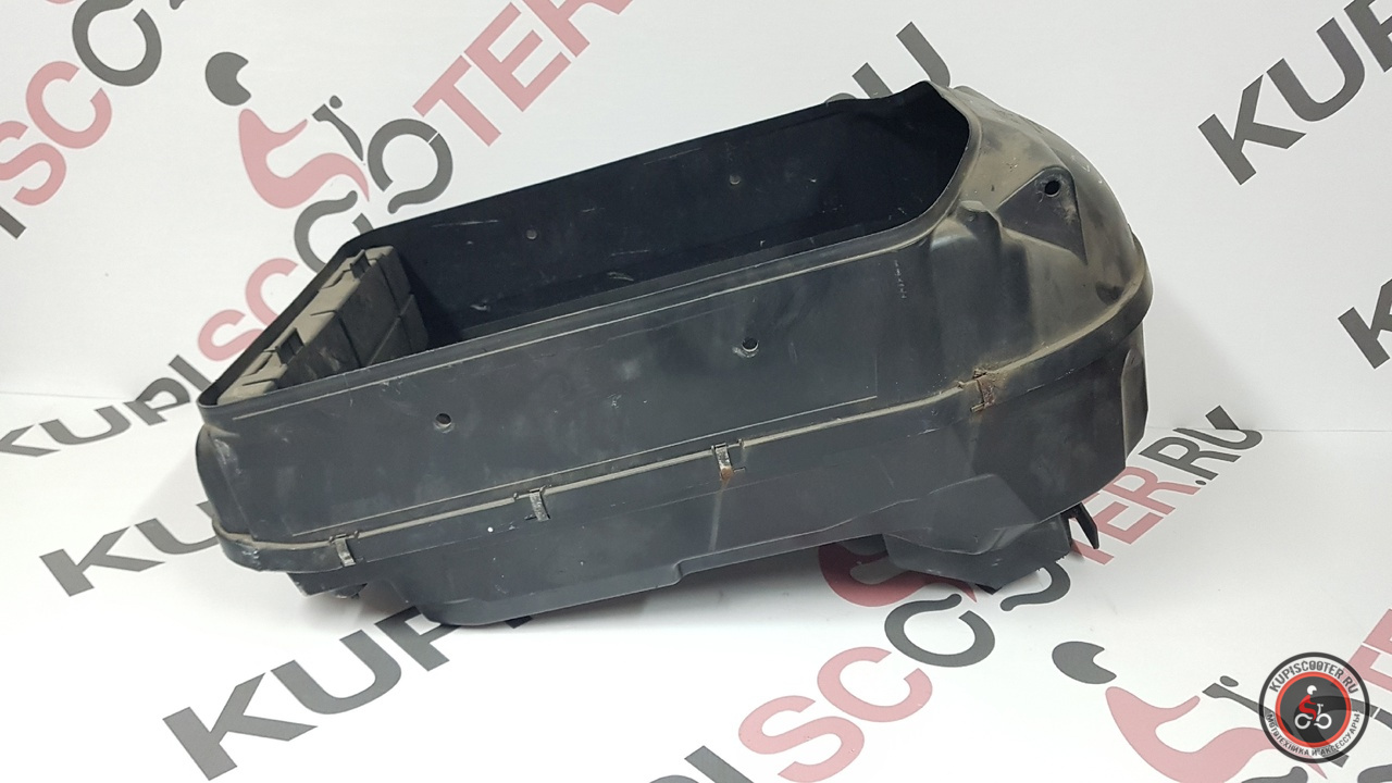 Яма / бардачок / унитаз Suzuki Skywave 250/400  CJ43A/CK43A  Б/У