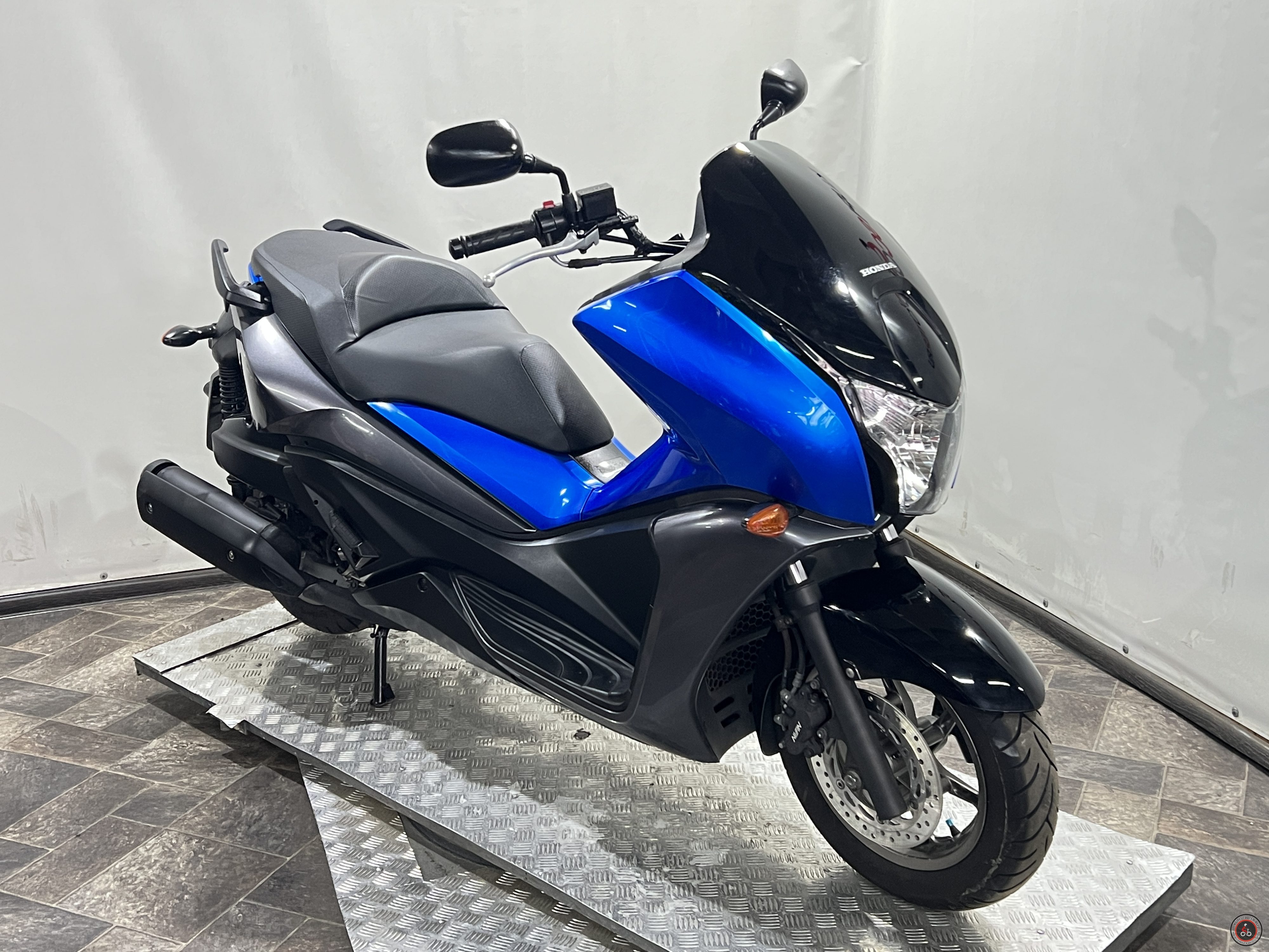 Скутер Honda Faze 250 MF11 2009г. - Объем двигателя: 248 см3