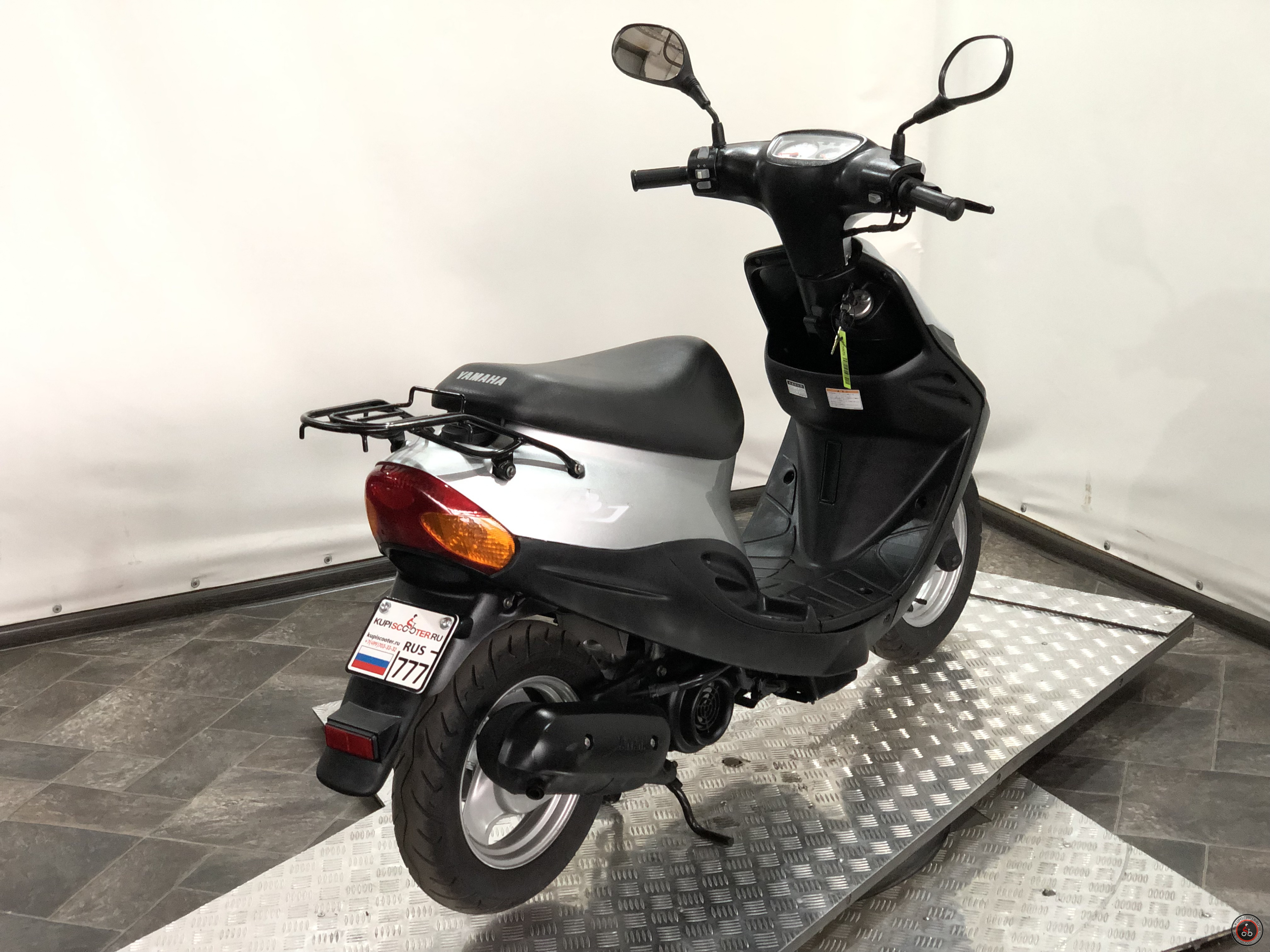 Скутер Yamaha Basic Jog SA24J (2006г.в.) - Объем двигателя: 49