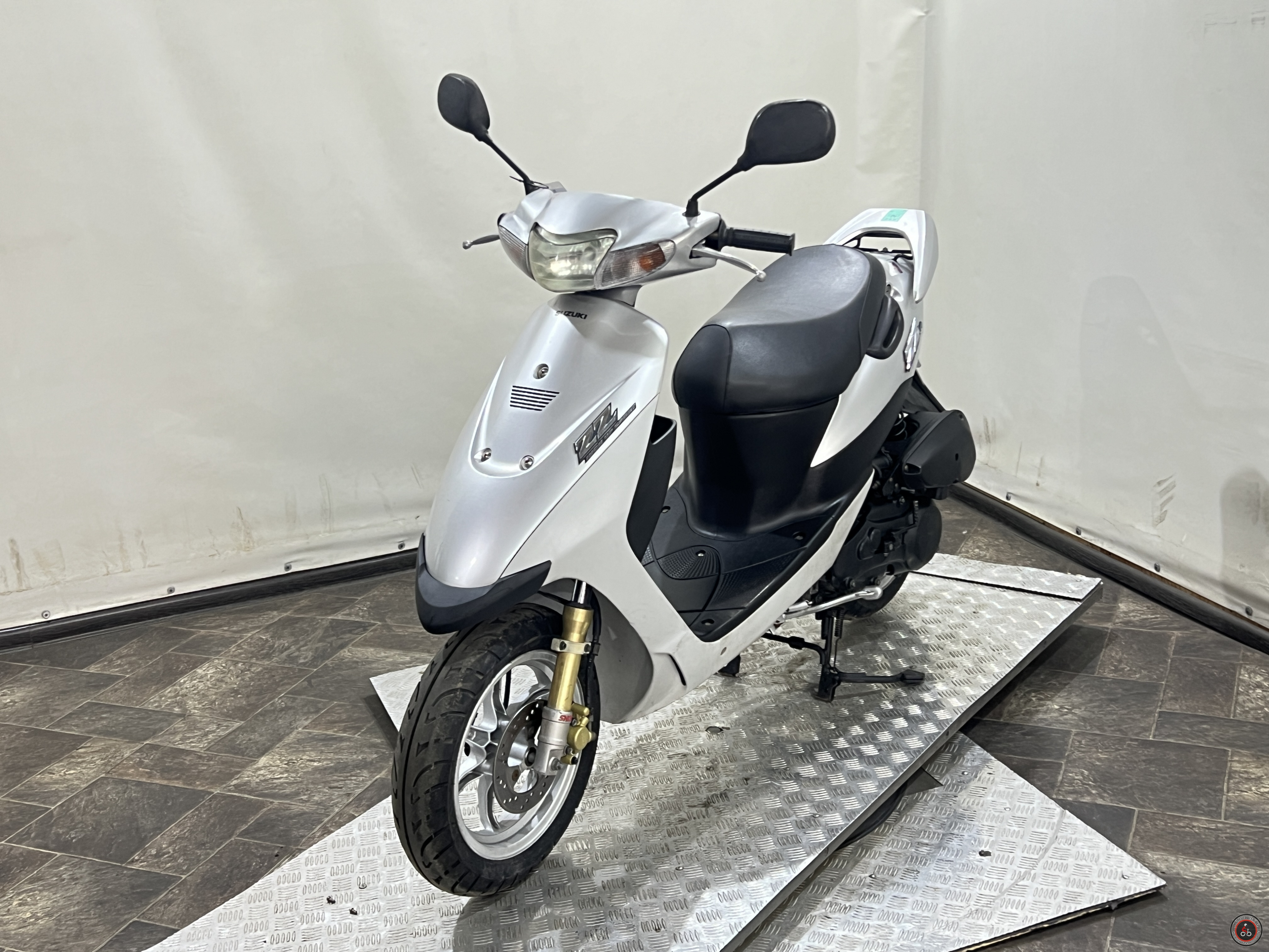 Скутер Suzuki ZZ CA1PB 2000г.в