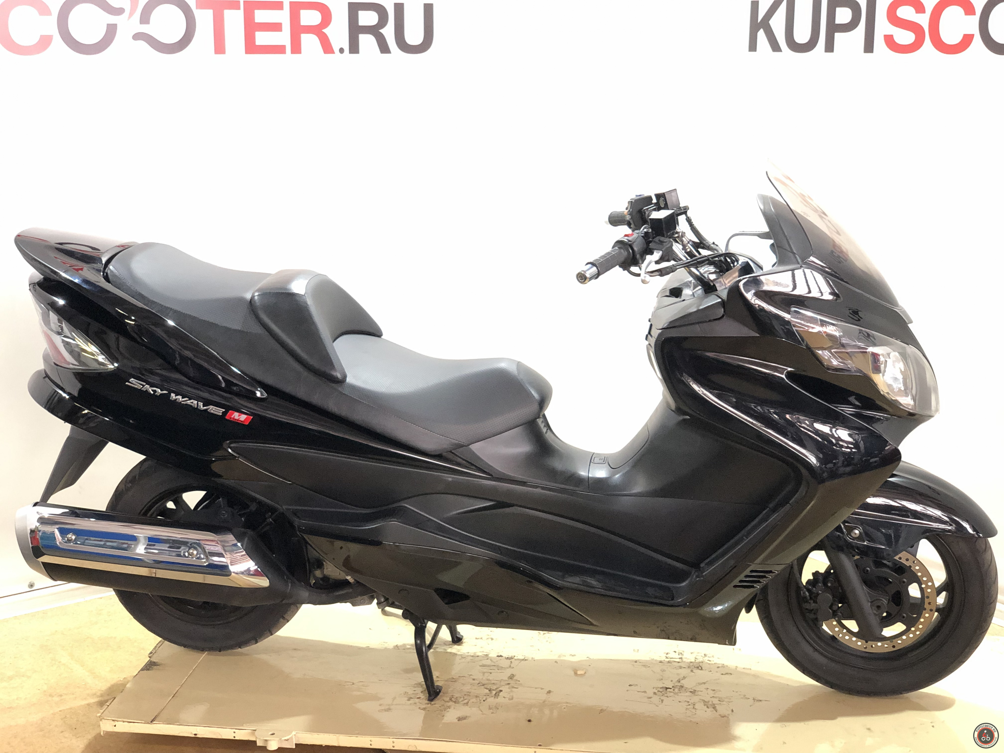 Скутер Suzuki Skywave 250 CJ45A - Количество цилиндров: 1