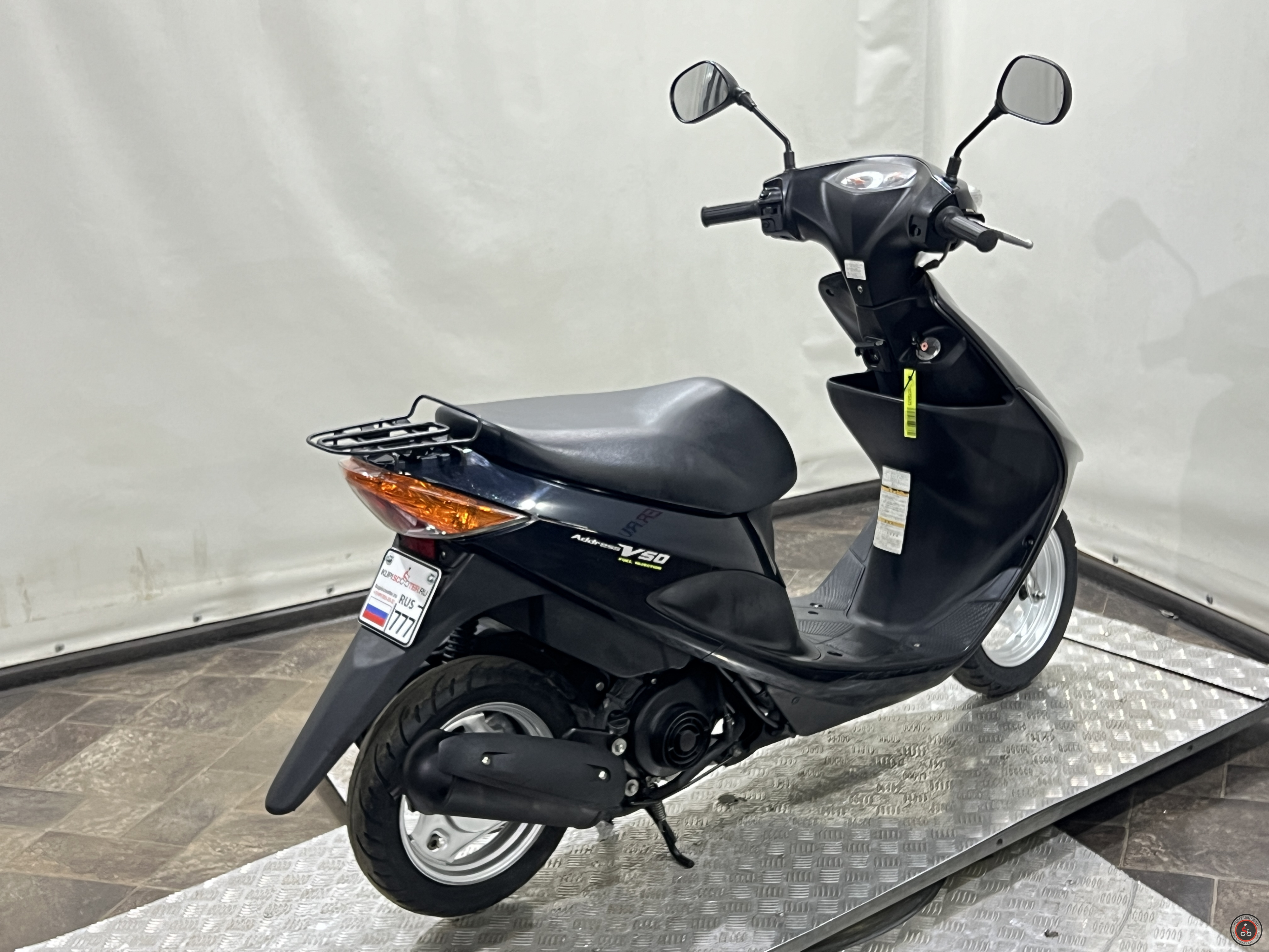 Скутер Suzuki Address V50 FI CA44A (2010г.в.) - Количество цилиндров: 1