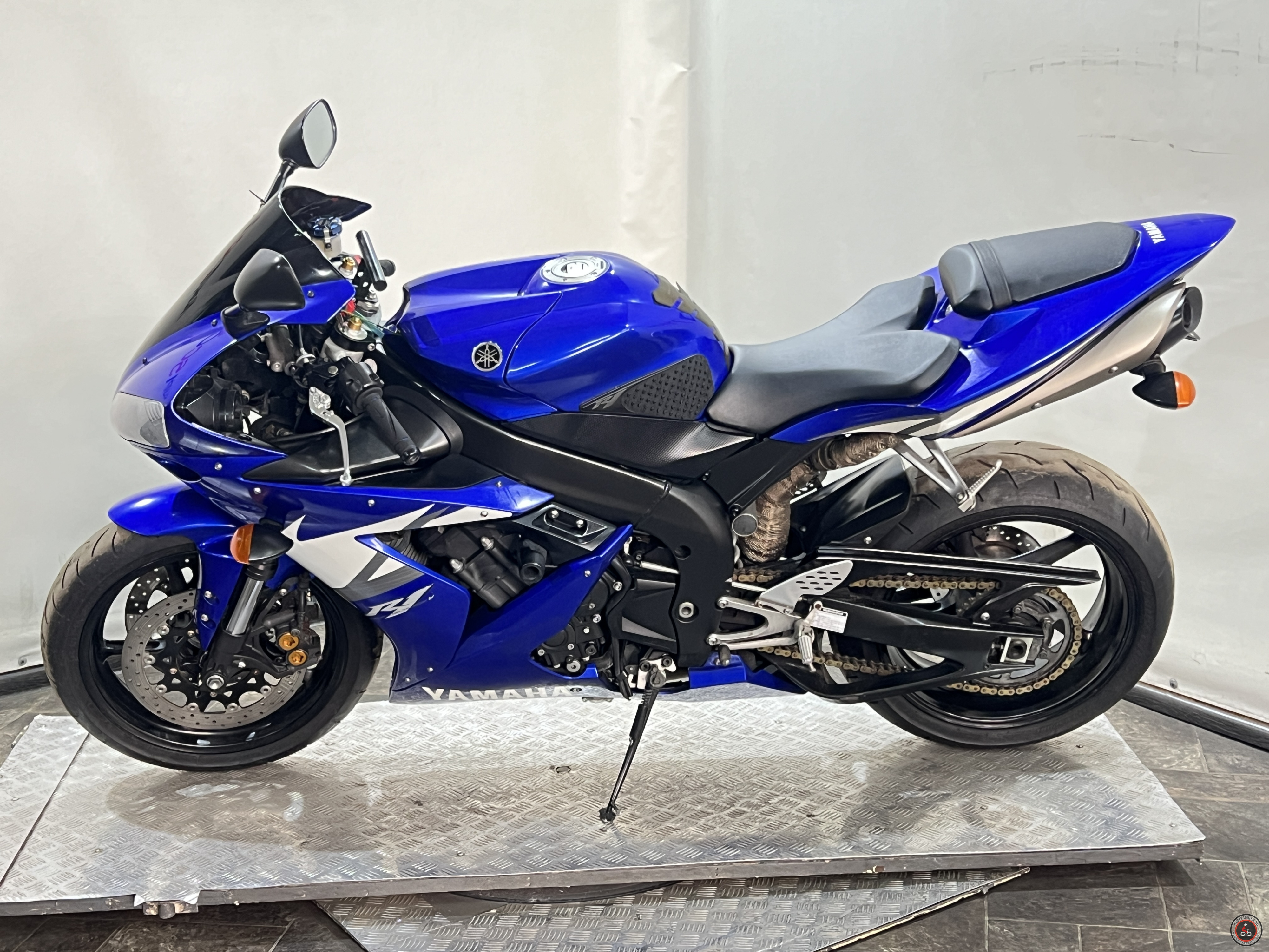 Мотоцикл Yamaha YZF-R1  2005г.в