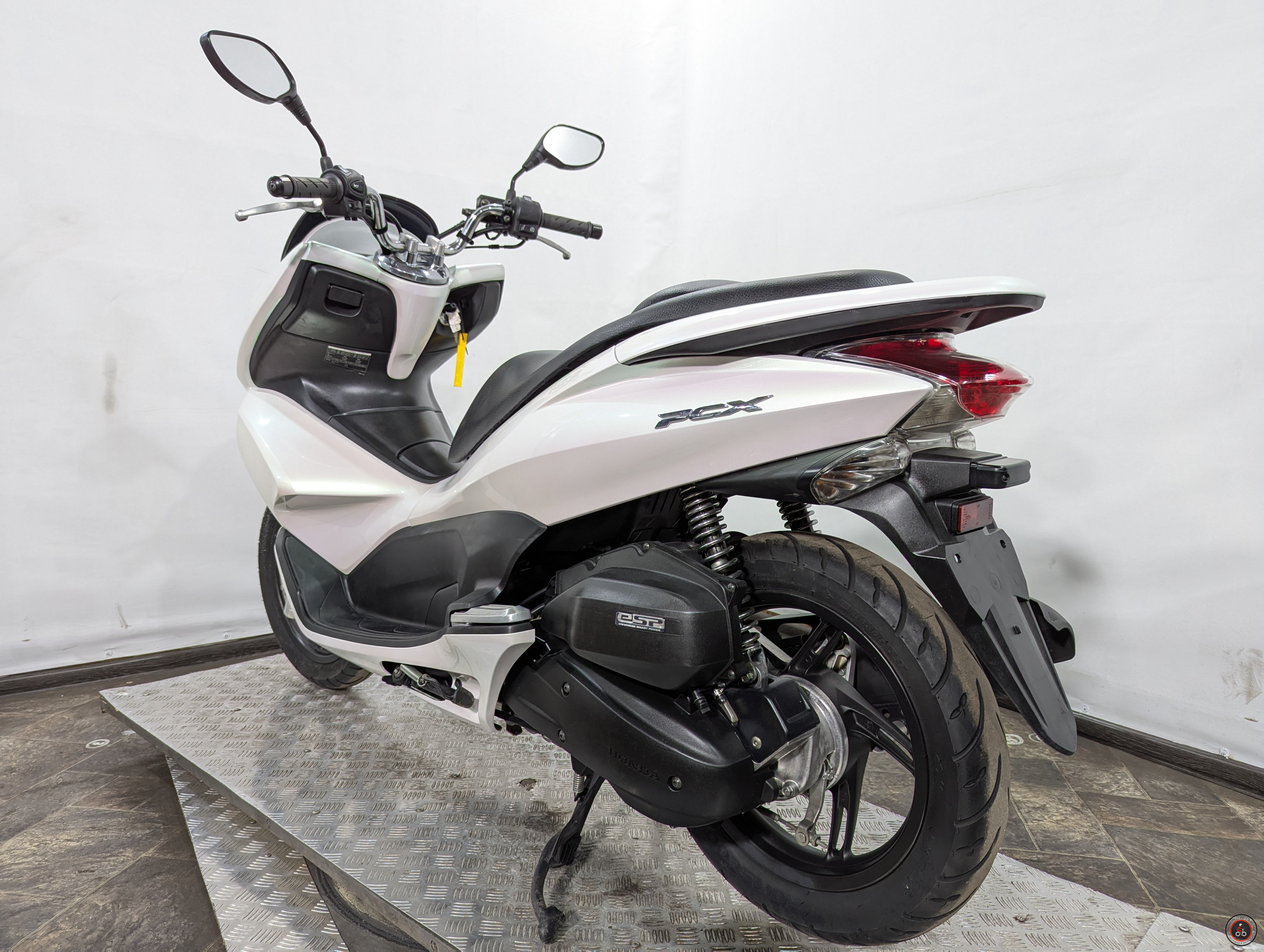 Скутер Honda PCX125 - Количество цилиндров: 1