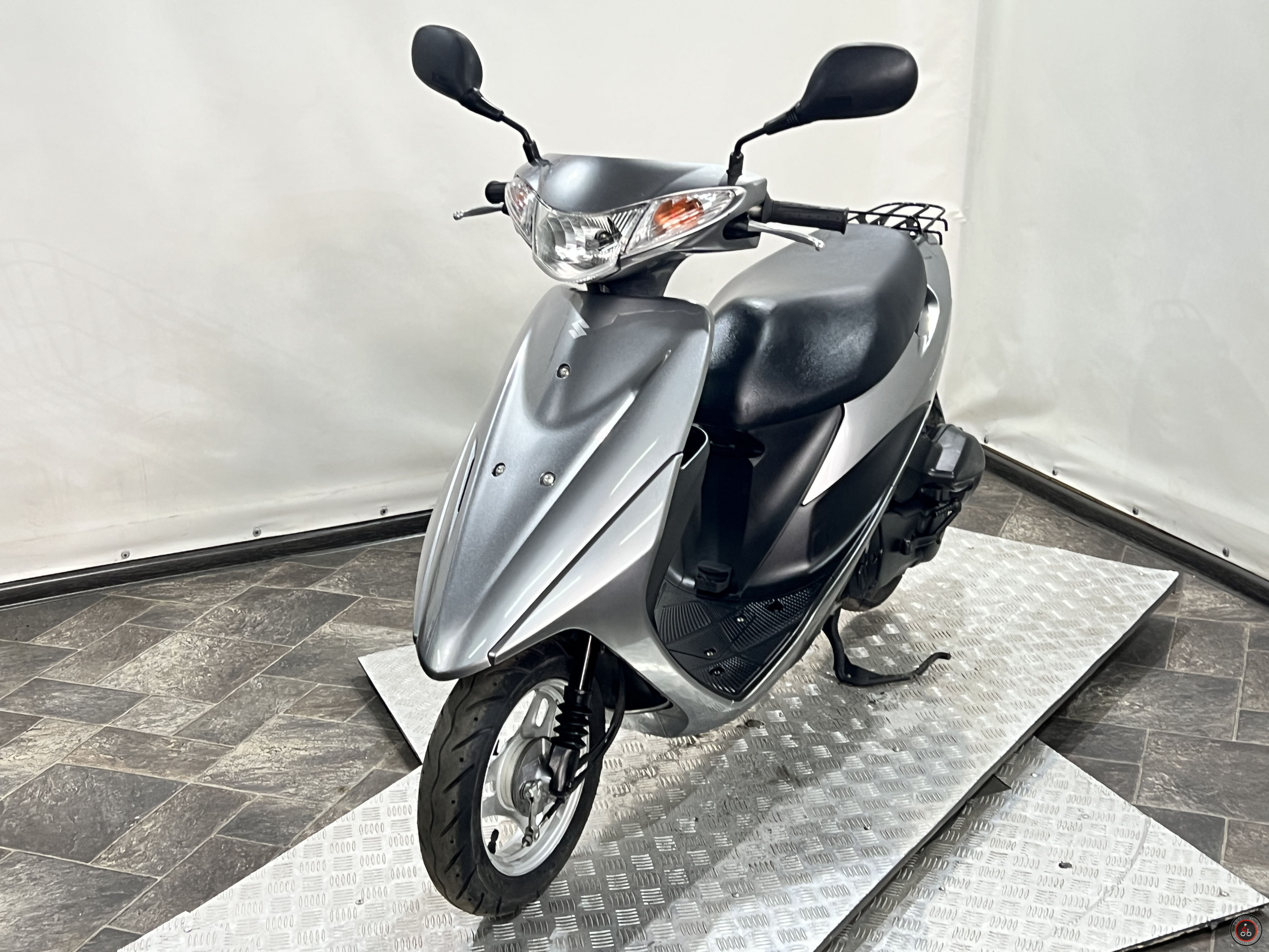 Скутер Suzuki Address V50G FI CA44A 2010г.