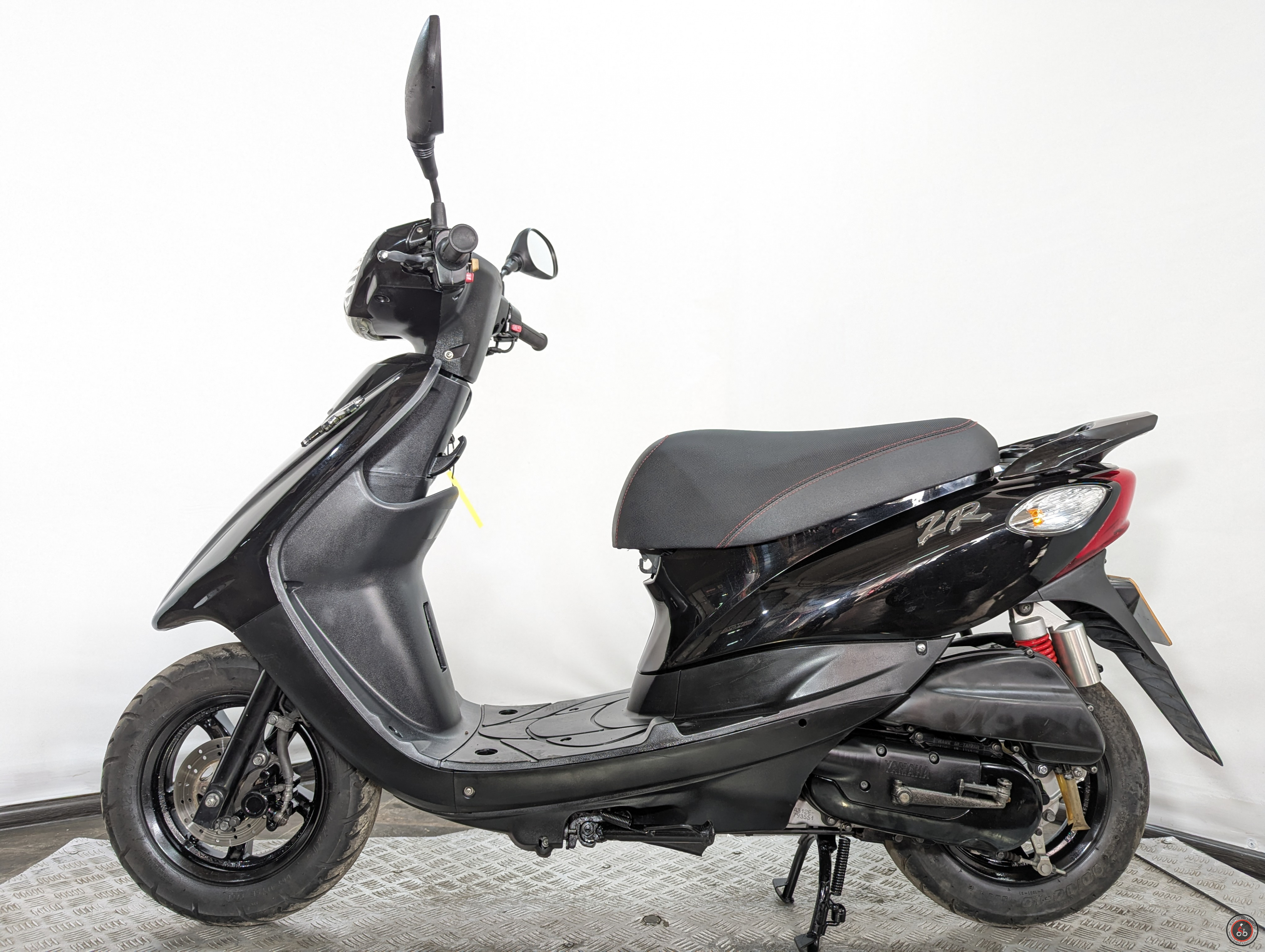 Скутер Yamaha Jog ZR FI SA39J 2011г. - Максимальная скорость: 60 км/ч