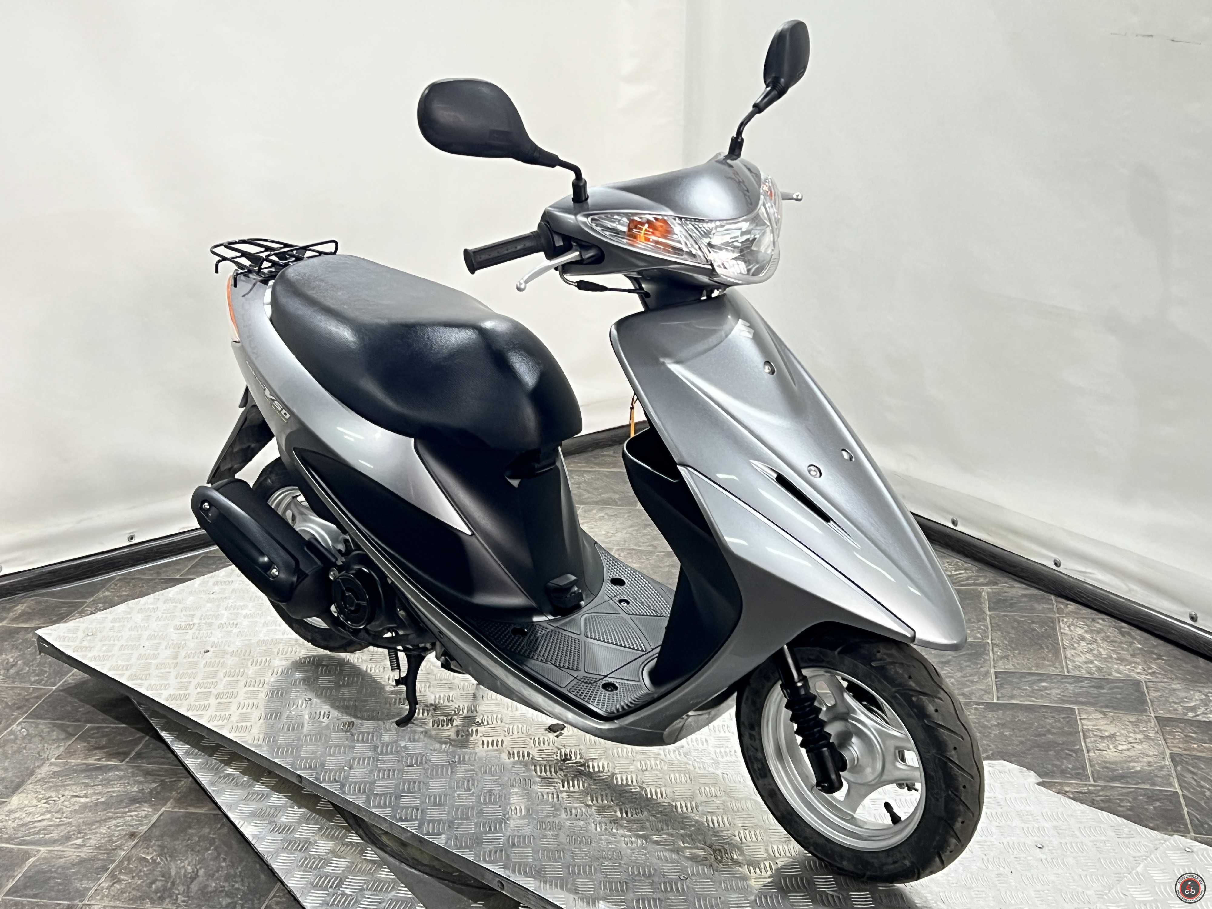 Скутер Suzuki Address V50G FI CA44A 2010г. - Пробег: 598 км