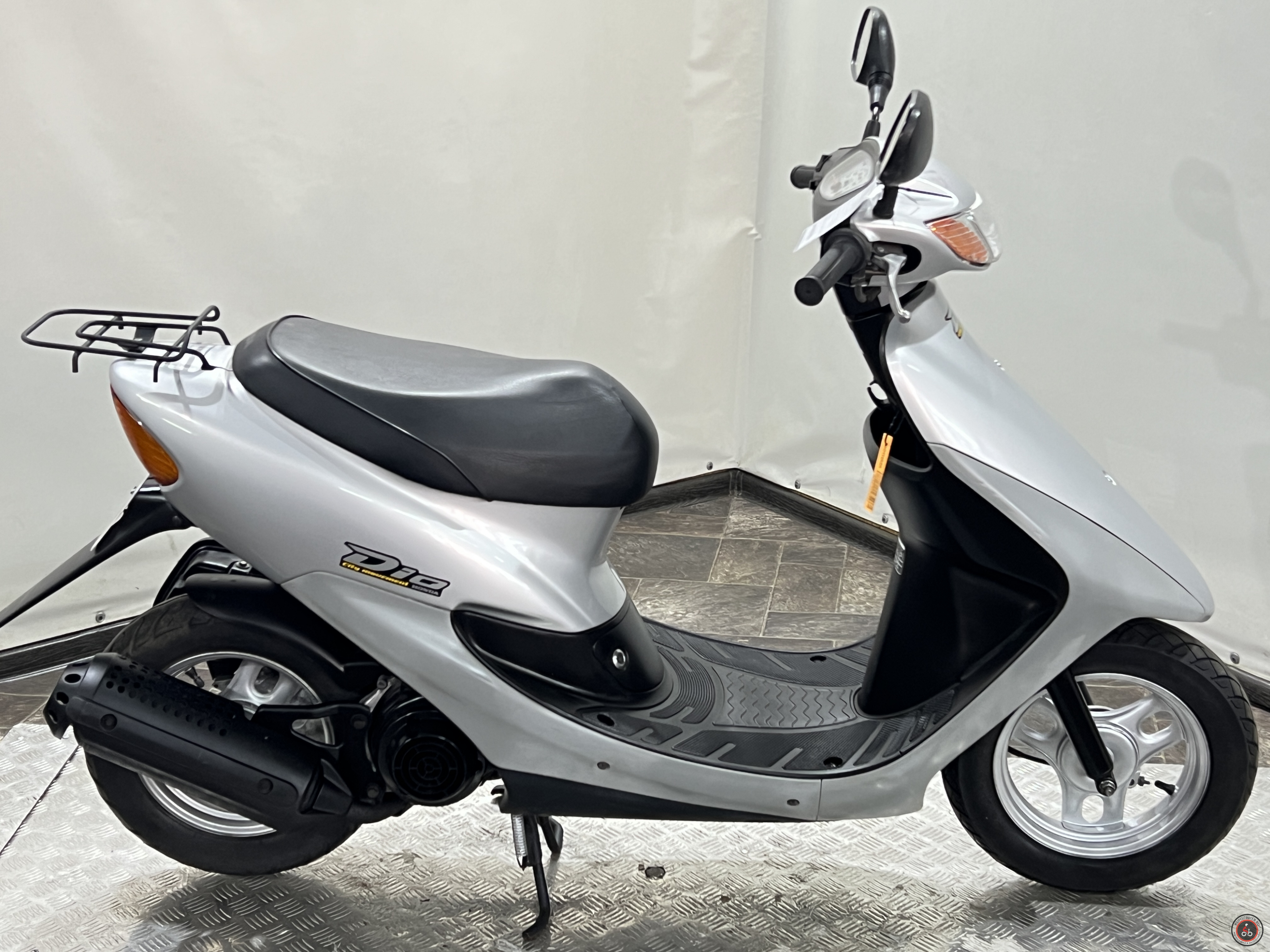 Скутер Honda Dio AF34 (2000г.в.) - Объем двигателя: 49