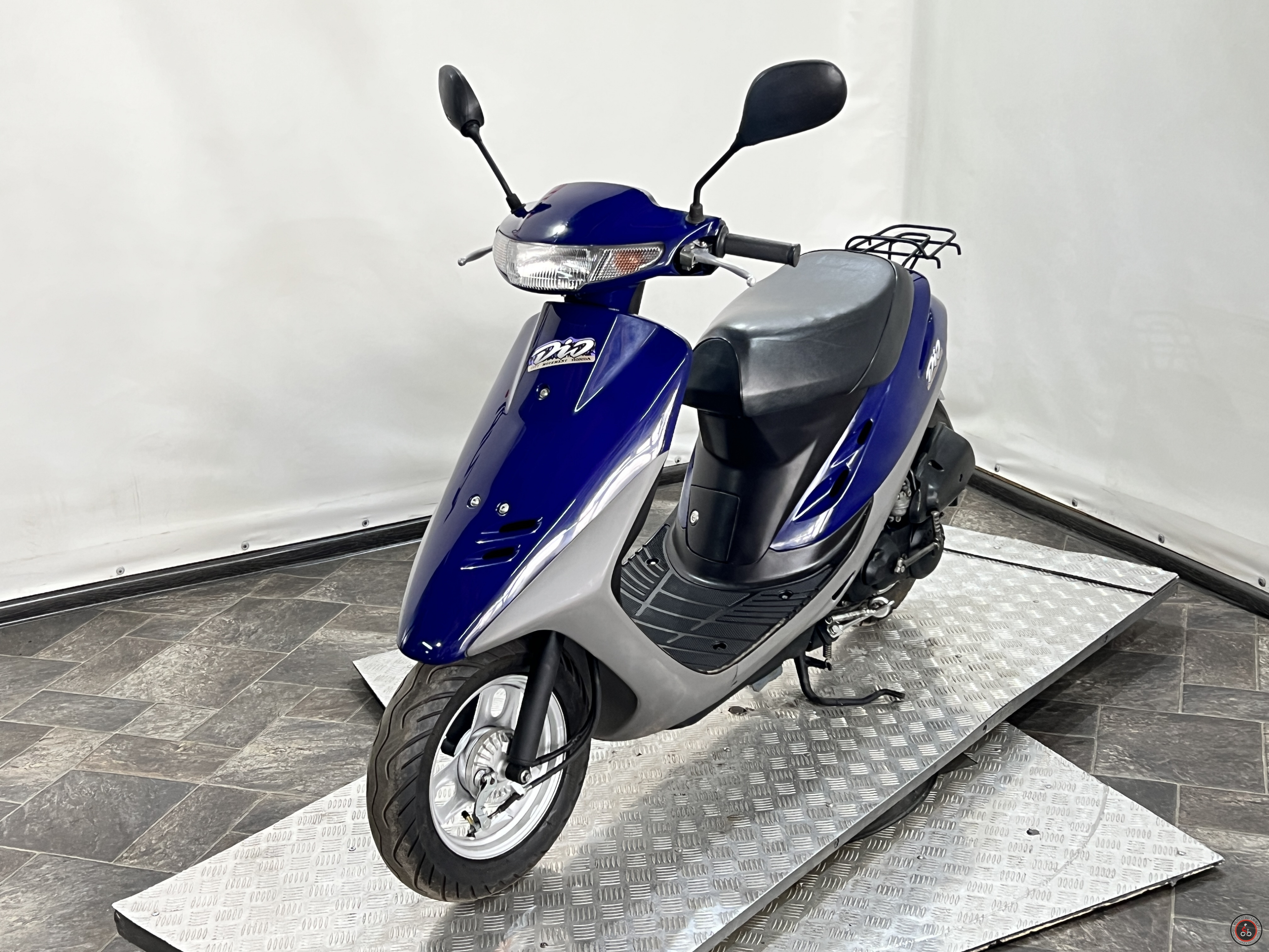 Скутер Honda Dio AF27