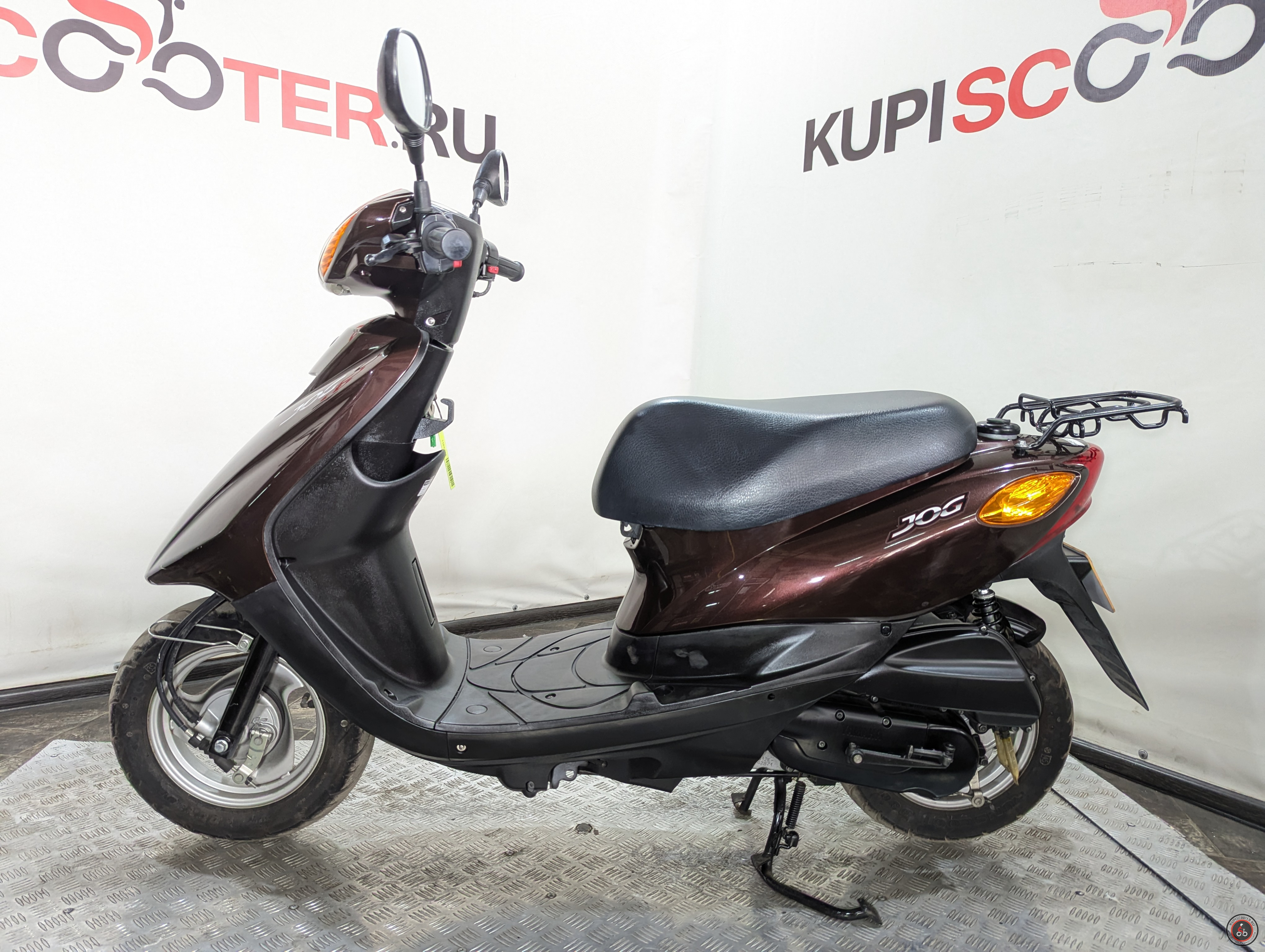 Скутер Yamaha Jog FI SA36J 2011г. - Пробег: 17359 км
