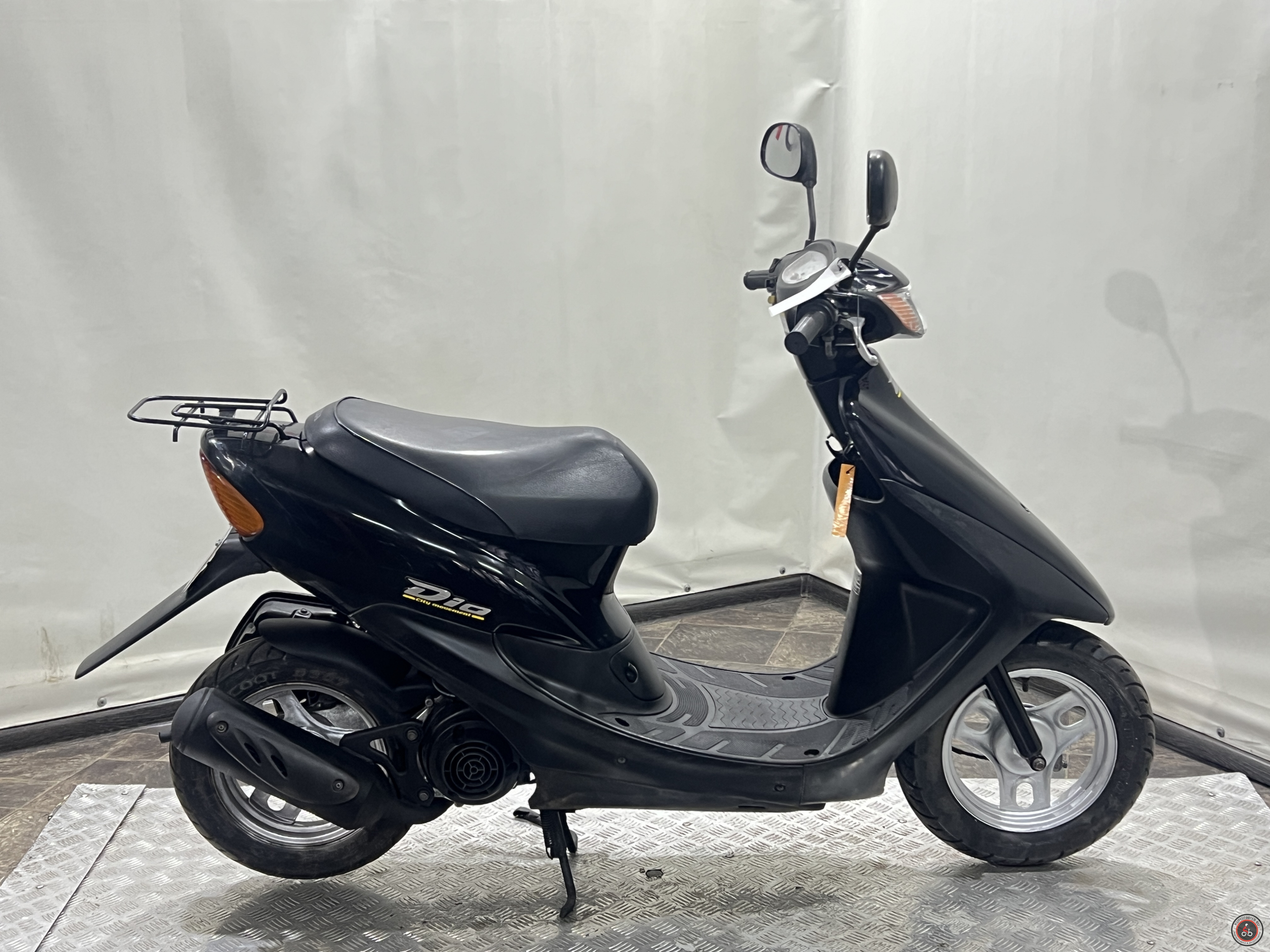 Скутер Honda Dio AF34 (2001г.в.) - Объем двигателя: 49